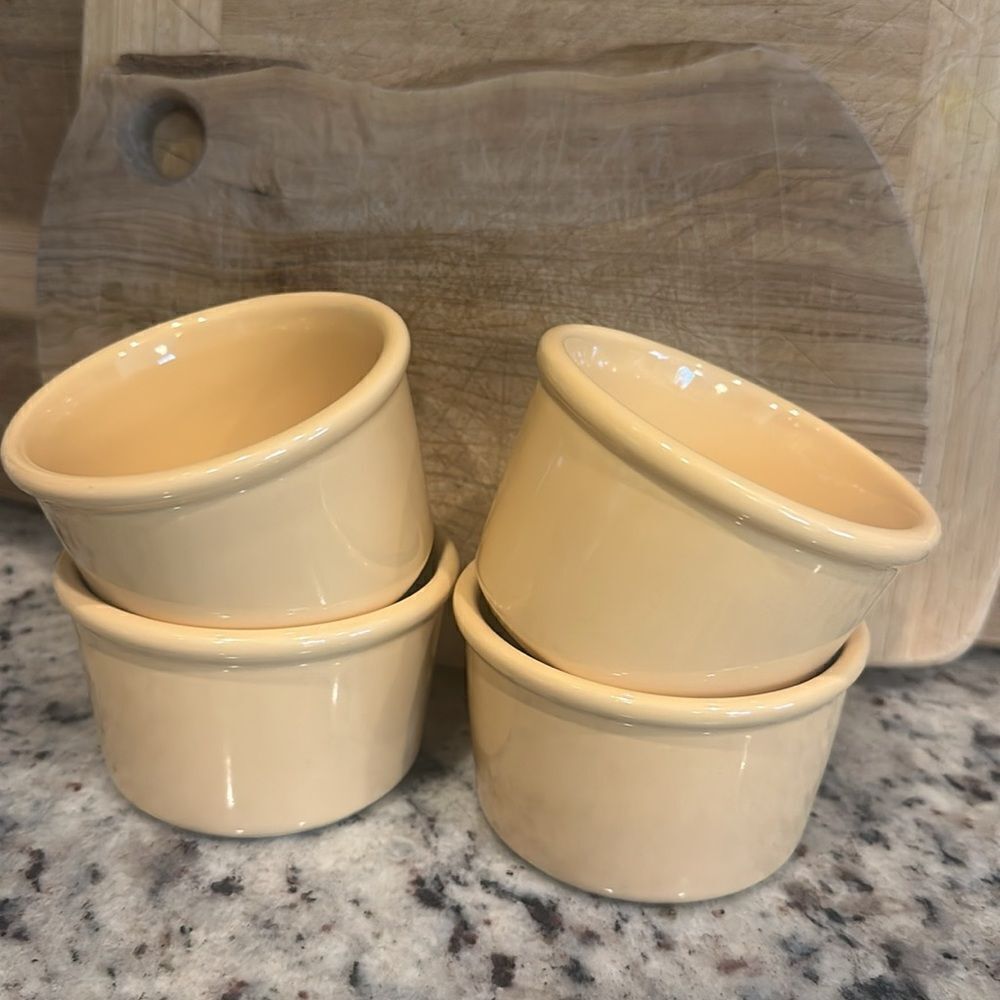 Chantal Small Yellow Stoneware Ramekins (4)